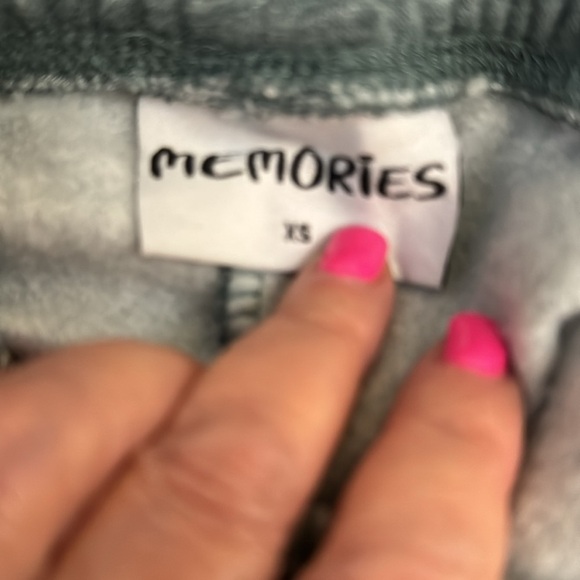 Luxurious fleece joggers. Military green. Old Town San Diego. Fits size 6-7. NWT - Picture 6 of 7